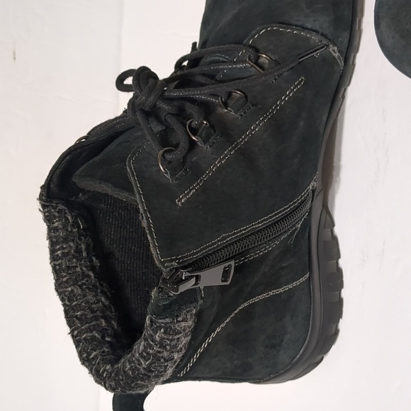 Propet  Delaney Ankle Booties Black  Suede women 8.5 - Picture 6 of 8
